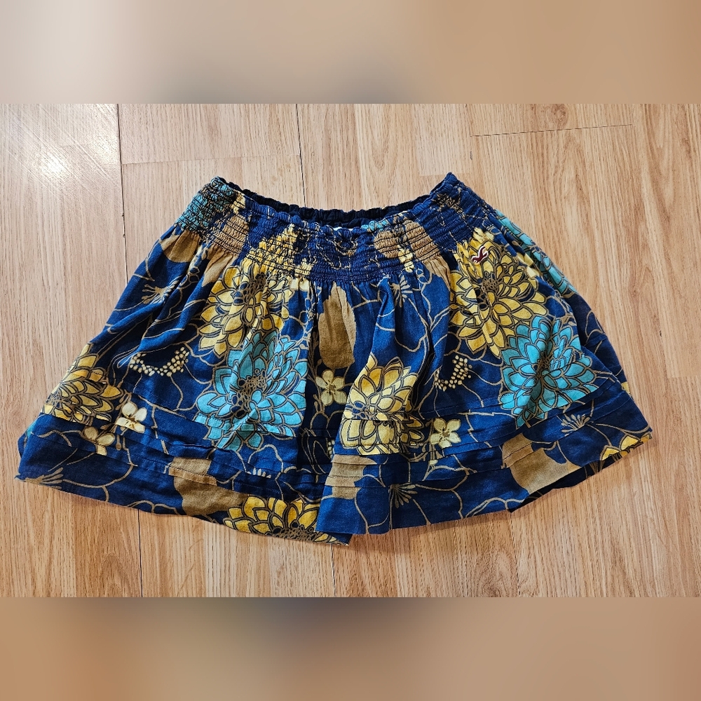 Y2K Hollister Floral Smocked Mini Skirt